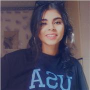 Studentessa madrelingua in inglese, parlo anche lo spagnolo e il tedesco e sono madrelingua in italiano, offro lezioni sulle materie scolastiche anche in generale